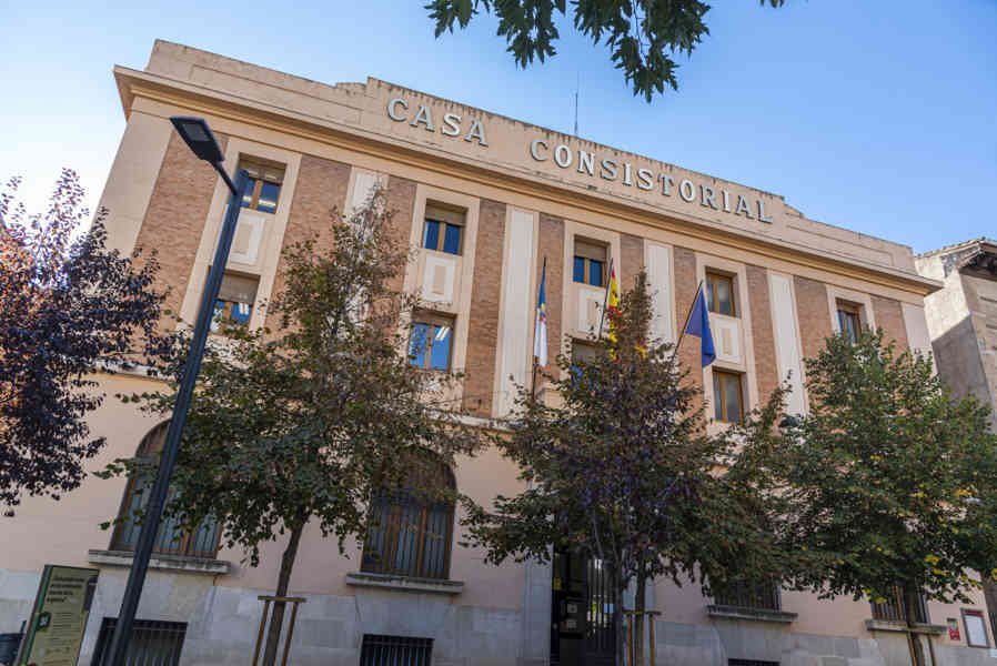 Zaragoza - Calatayud 04 - Casa Consistorial.jpg